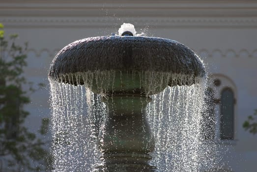... at Munich's Geschister-Scholl-Platz...