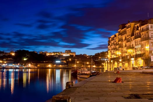 blue hour in Porto