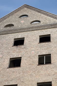 Windowless