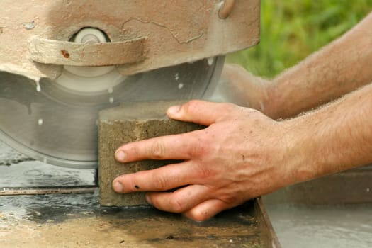 Stone saw