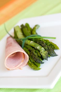 Green asparagus