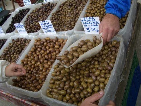 Olive merchant