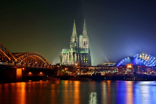 Cologne - Rhine panorama at night