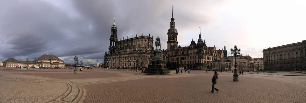 Dresden - Theaterplatz Panorama