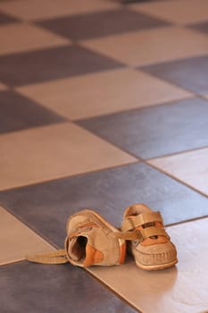 Children's shoes