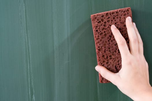 Wipe blackboard