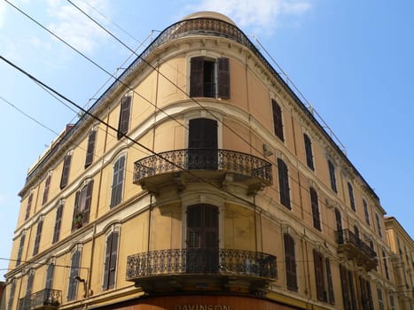 Corner house