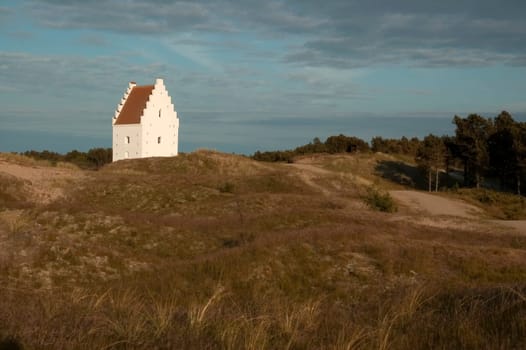 Built near Grenen. Reached by the sand in 1775 and closed in 1810. Today,only the church tower can be seen.