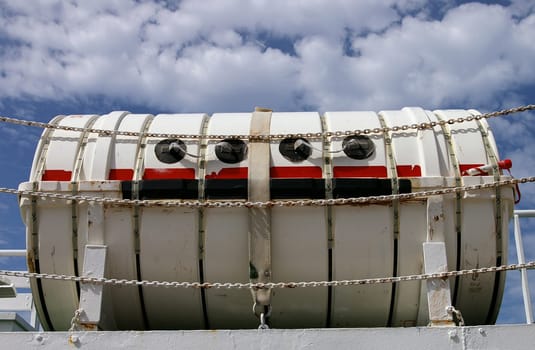 Life raft