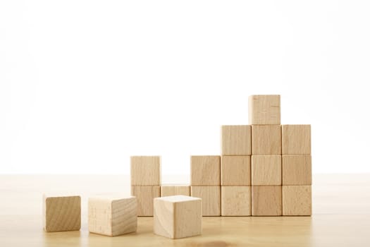Column model made of wooden blocks