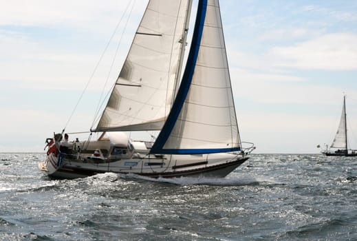 Cruising sailing