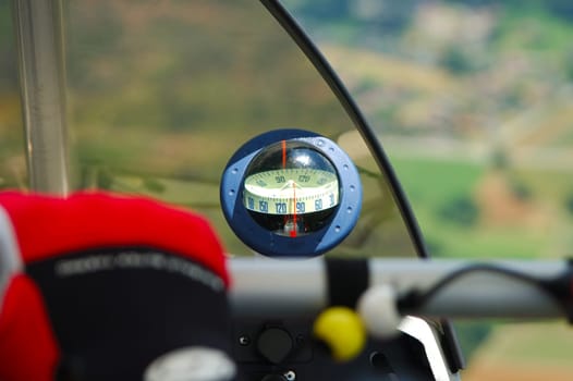 Gyrocompass in a light aircraft