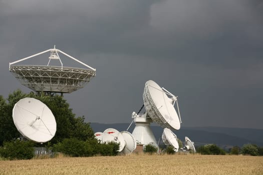 Earth station