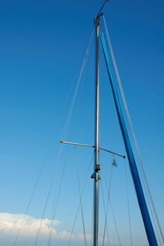 Ship's mast