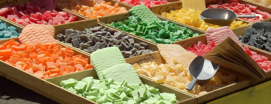 Gummies 02