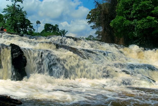 The Lobé waterfall