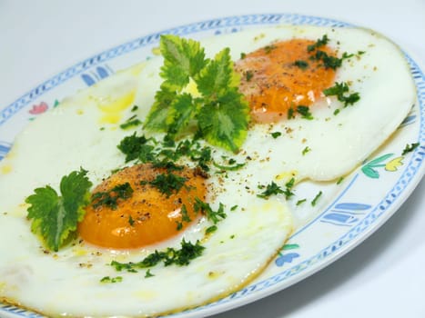 Fried eggs