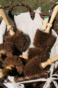 Pot cleaner brushes