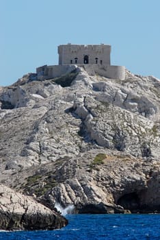 Watchtower in front of Marseille
