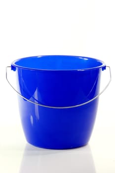Empty bucket