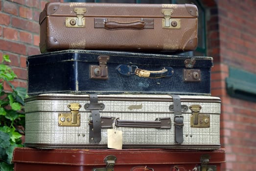 Old suitcases2