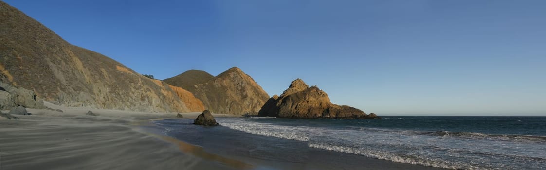 Panoramic shot from three individual images