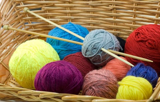 Knitting Basket 06