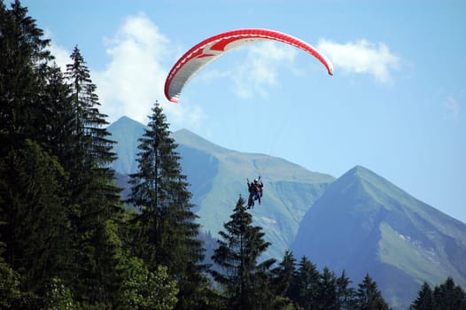 Paratandem in the mountains