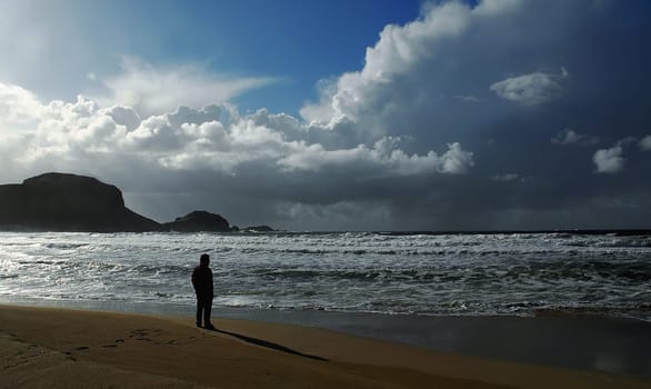 Yes,we are back from vacation. We didn't bring much fish from Norway,because it was hardly possible to think of going out to sea by boat. We often stood longingly on the beach and waited for better weather. In spite of this