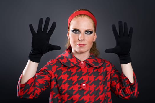 Show all 10 fingers