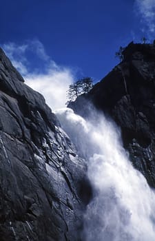 Yosemite Fall 1