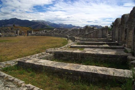 Salona 03