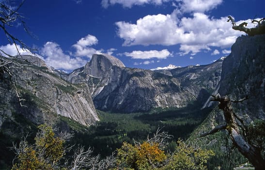 Yosemite Valley 4