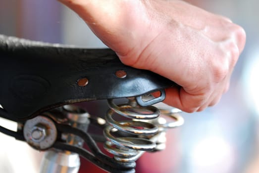 Bicycle saddle