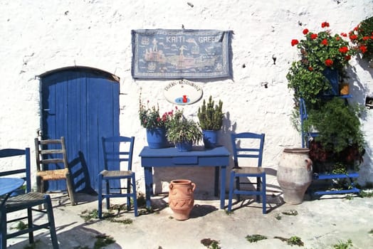 Tavern Kriti