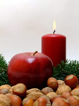 Apple and nuts