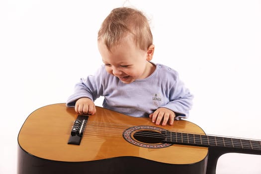 Child with guitar
