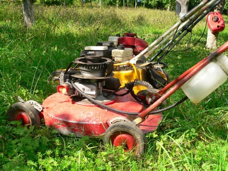 Lawnmower
