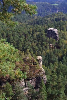 Nun's Arch 01
