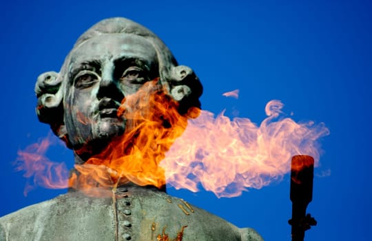 Maastricht Statue