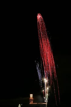 The final fireworks display of the Fürth Michaeliskirchweih with illuminated town hall