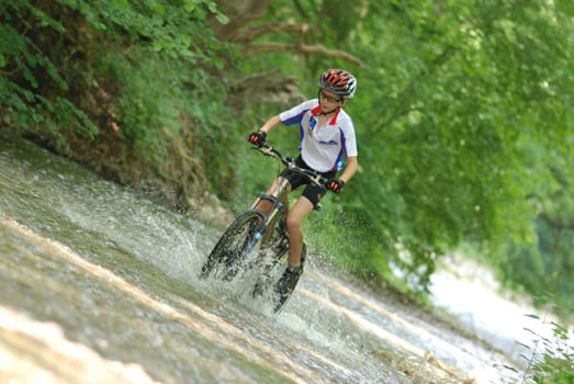 extreme mountain biking