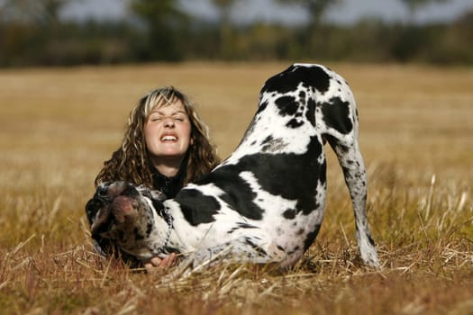 Acute cuddling fit of a Great Dane !