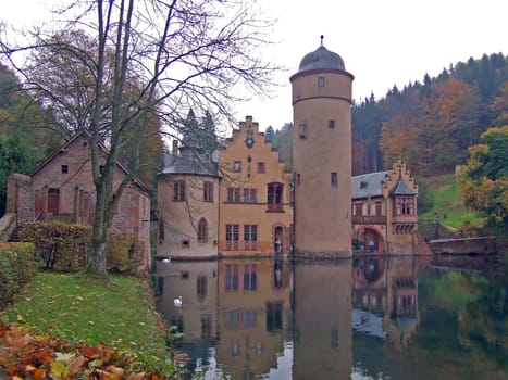 Mespelbrunn moated castle