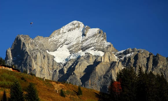 Here again a picture of a beautiful hike in the Bernese Oberland.......!:-)