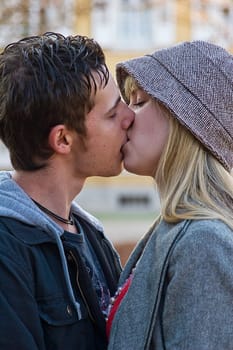 kiss