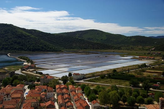 Ston 06