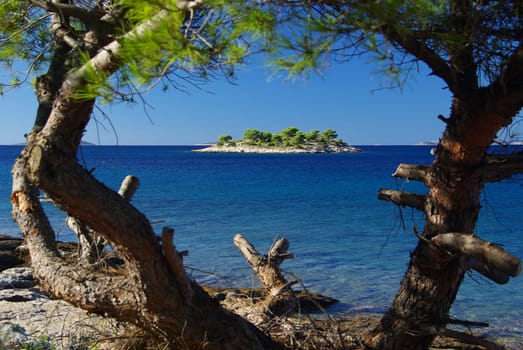Murter Island in front of the island 02