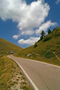 Straße am Monte Baldo