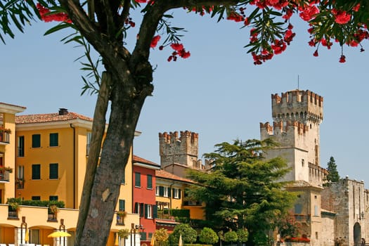 Sirmione, Skaligerburg